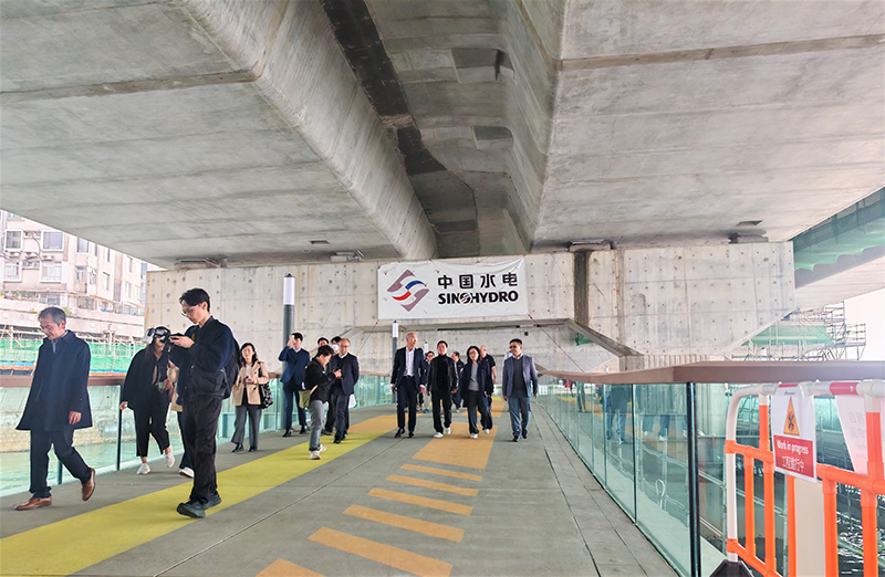 視察2.jpg
